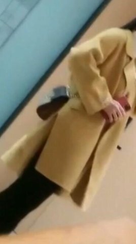 胖哥宾馆嫖妓偷拍1600元约了魔鬼身材气质学生妹小穴太紧了加上淫语的娇喘胖哥没搞几下就射了